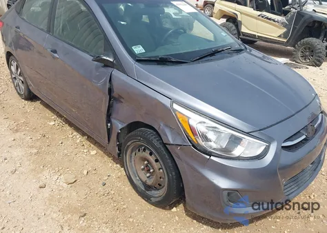 2017 Hyundai Accent Value Edition z USA, uszkodzony, nr VIN KMHCT4AEXHU320738